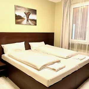 3* Hotel Star