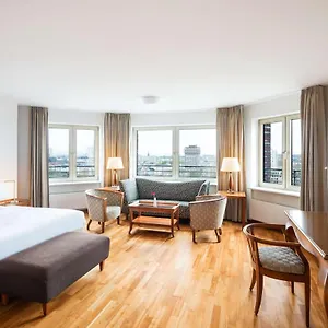 4* Hotel Lindner Frankfurt Main Plaza, Part Of Jdv By Hyatt
