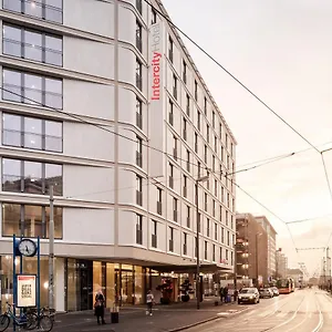 4* Отель Intercityhotel Frankfurt Hauptbahnhof Sued