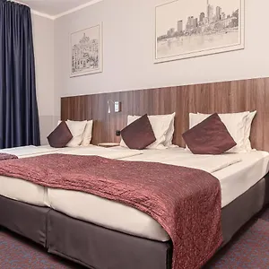 Ramada By Wyndham Frankfurt Station Francfort-sur-le-Main